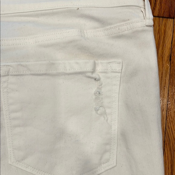 White Straight-Leg Cropped Size 12 Distressed Denim Jeans - Picture 9 of 10
